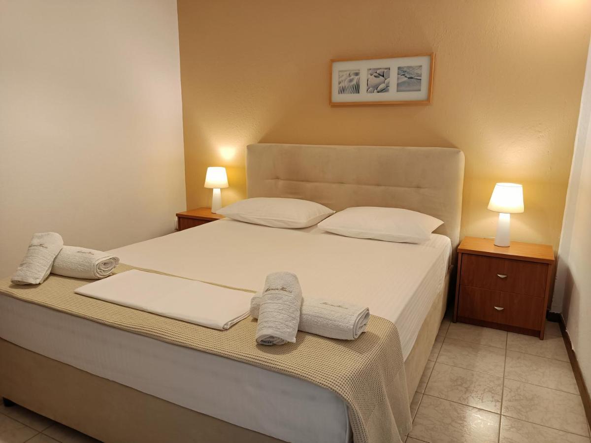 Marios Garden House Apartment Afytos Phòng bức ảnh