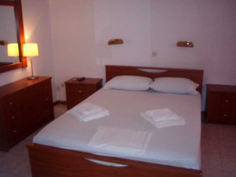 Marios Garden House Apartment Afytos Ngoại thất bức ảnh